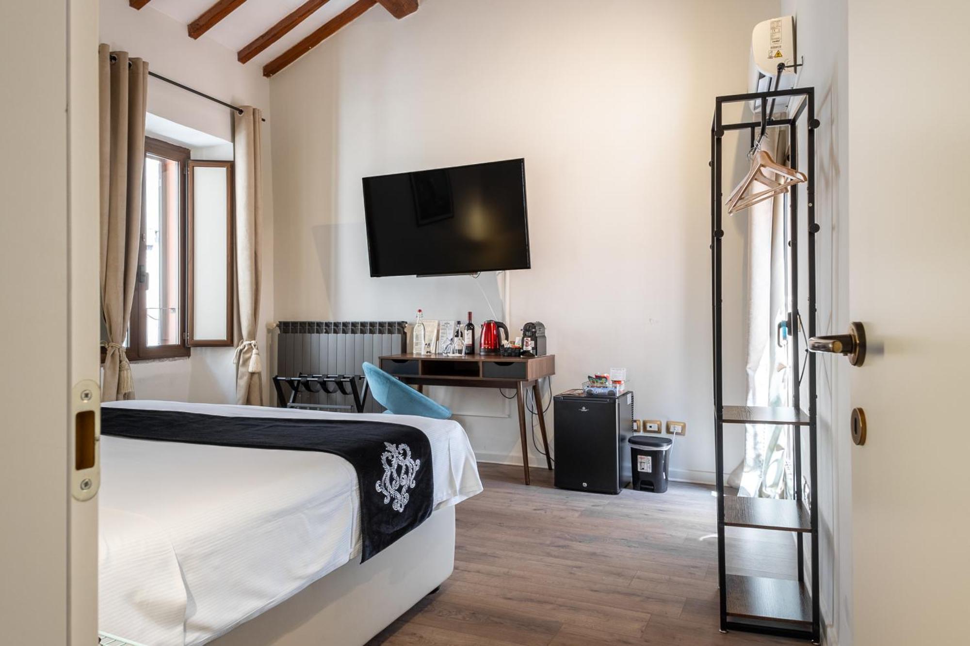 Soho Piaggiarelle By Dasso - Guest House Viterbe Extérieur photo